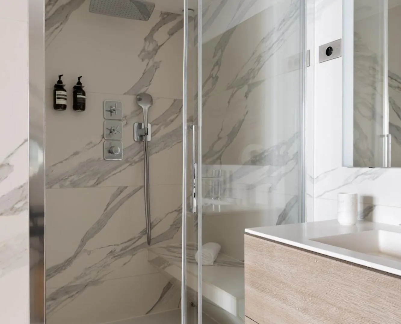 Highstay - Luxury Serviced Apartments - Saint-Honore Paris 0*,  Fransa